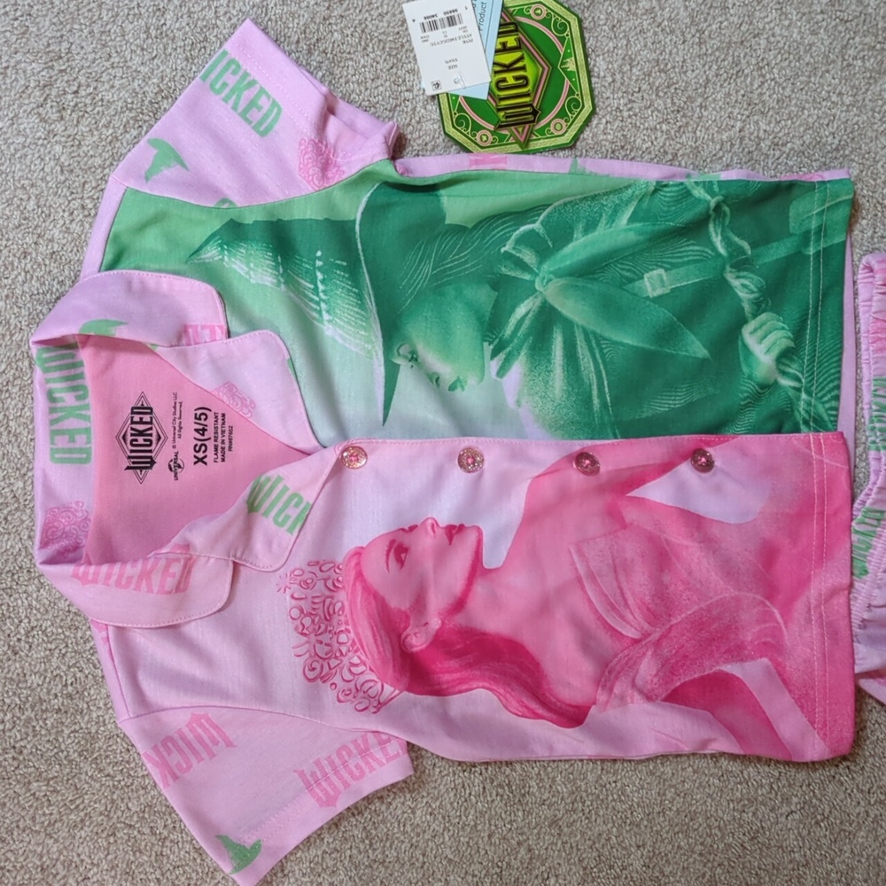 Wicked Pink and Green Short Sleeve Kids Pajama Set - Picture 2 of 7